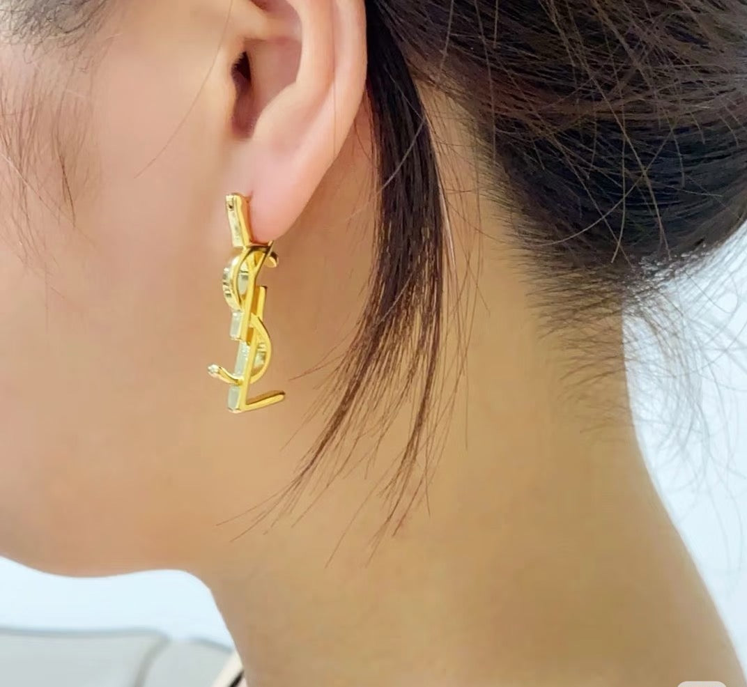 Geometric Emblem Stud Earrings in Gold-Tone – Design 004 detail view