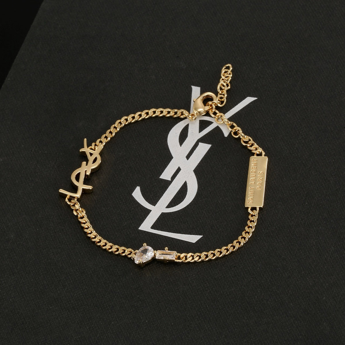 Geometric Emblem Bracelet in Gold-Tone – Design 001 detail view