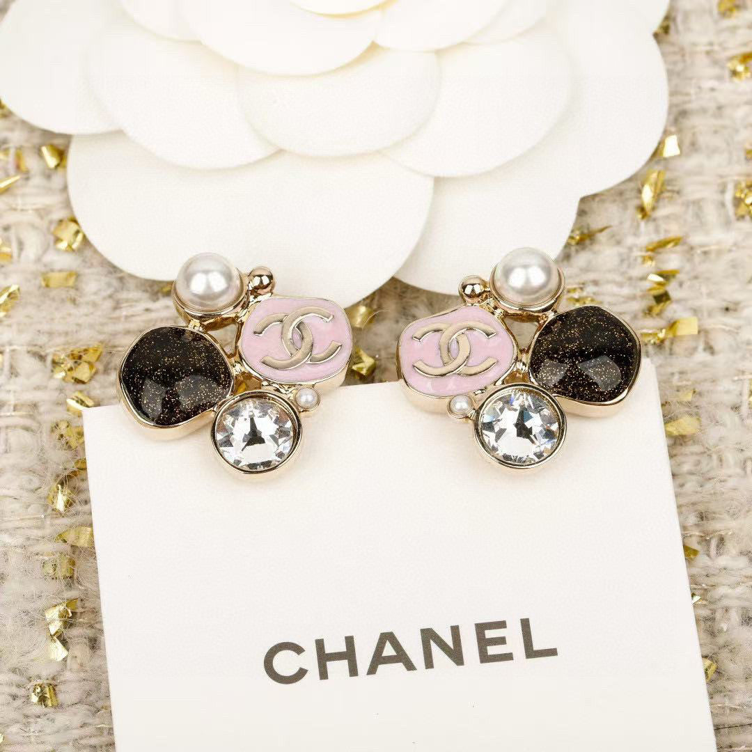 Signature Emblem Stud Earrings in Gold-Tone – Design 047 detail view