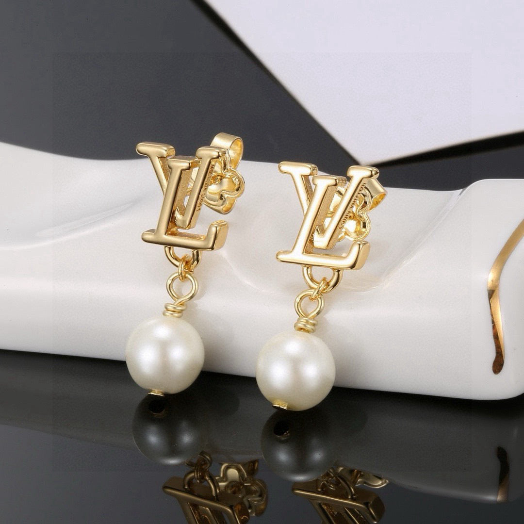 Letter Emblem Stud Earrings in Polished Metal-Tone – Design 029 front product view