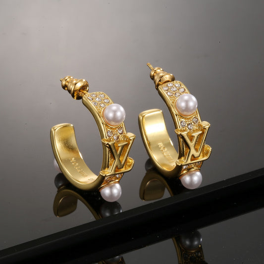 Letter Emblem Stud Earrings in Polished Metal-Tone – Design 039 main product view