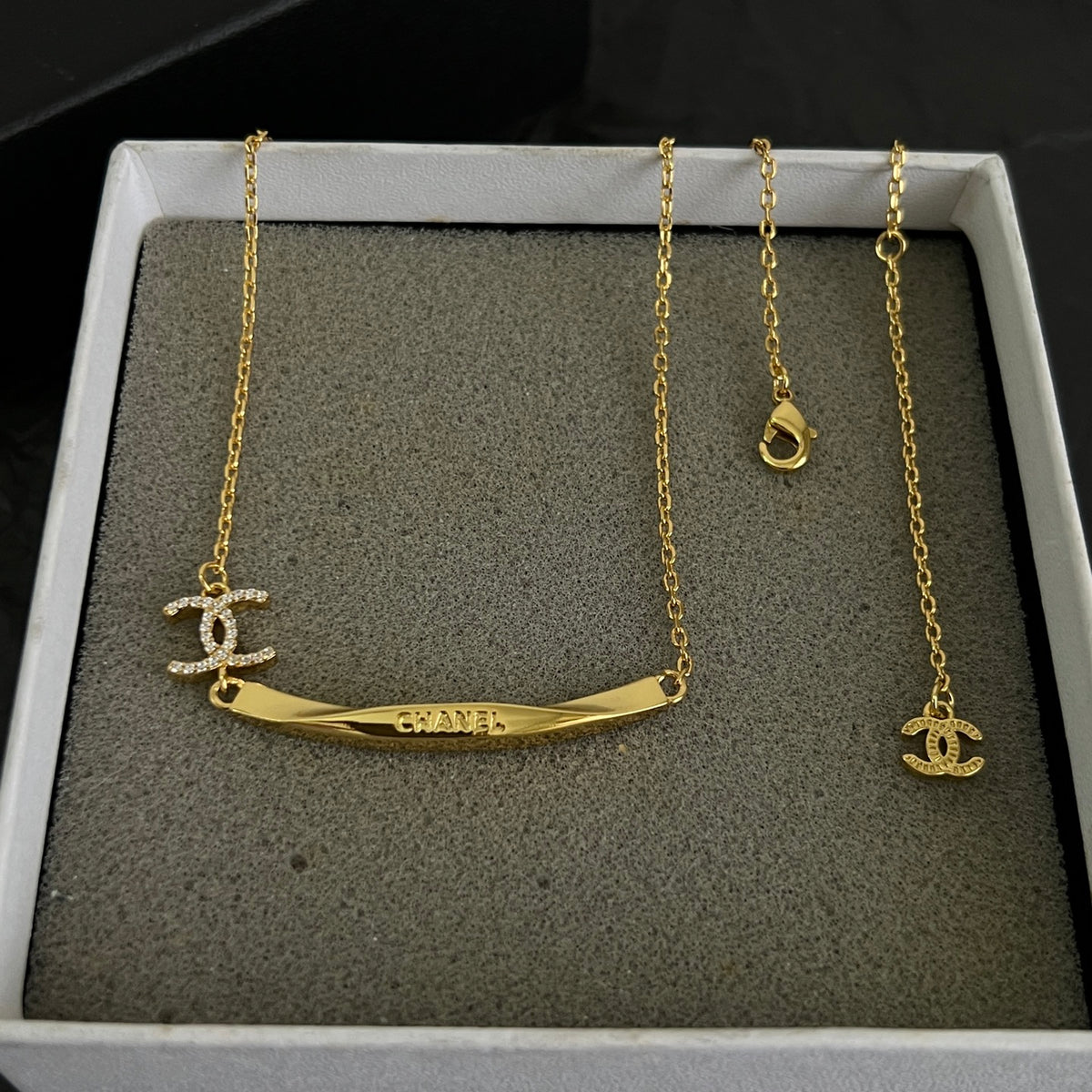 Signature Emblem Pendant Necklace in Polished Metal-Tone – Design 094 close-up detail
