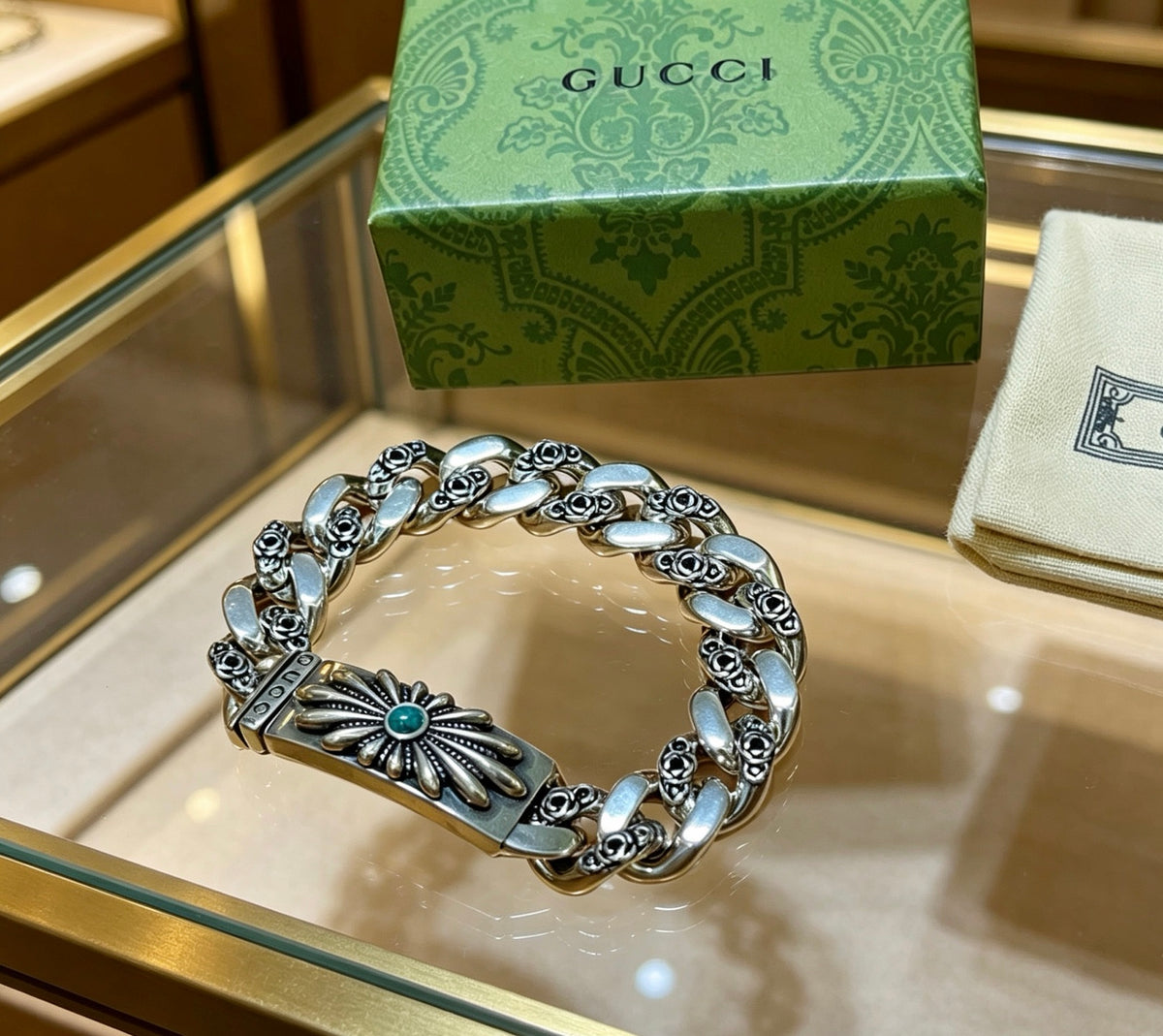 Floral Bracelet in Polished Metal-Tone – Design 015 front product view