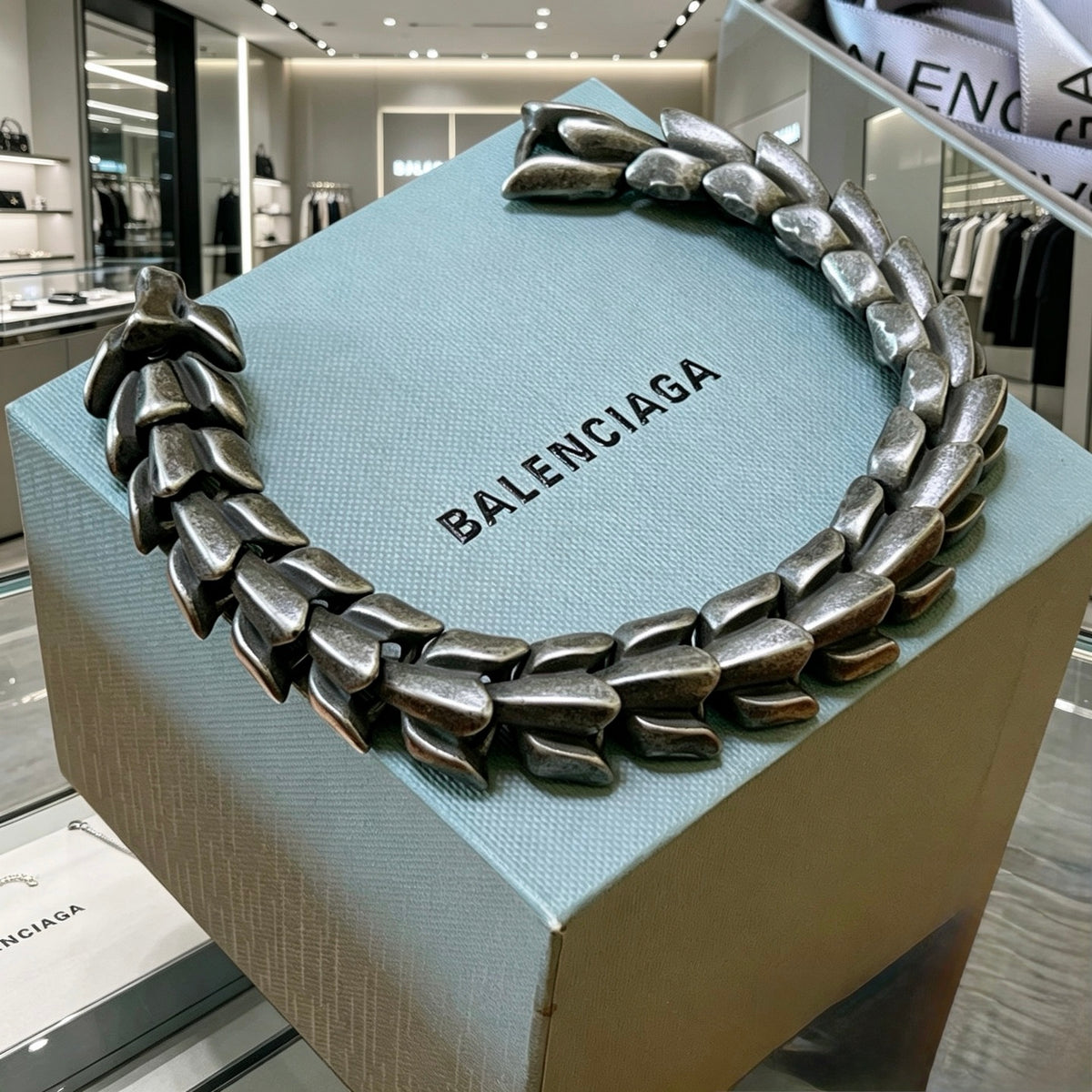 Geometric Emblem Bracelet in Polished Metal-Tone – Vintage Detail – Design 012 main product view