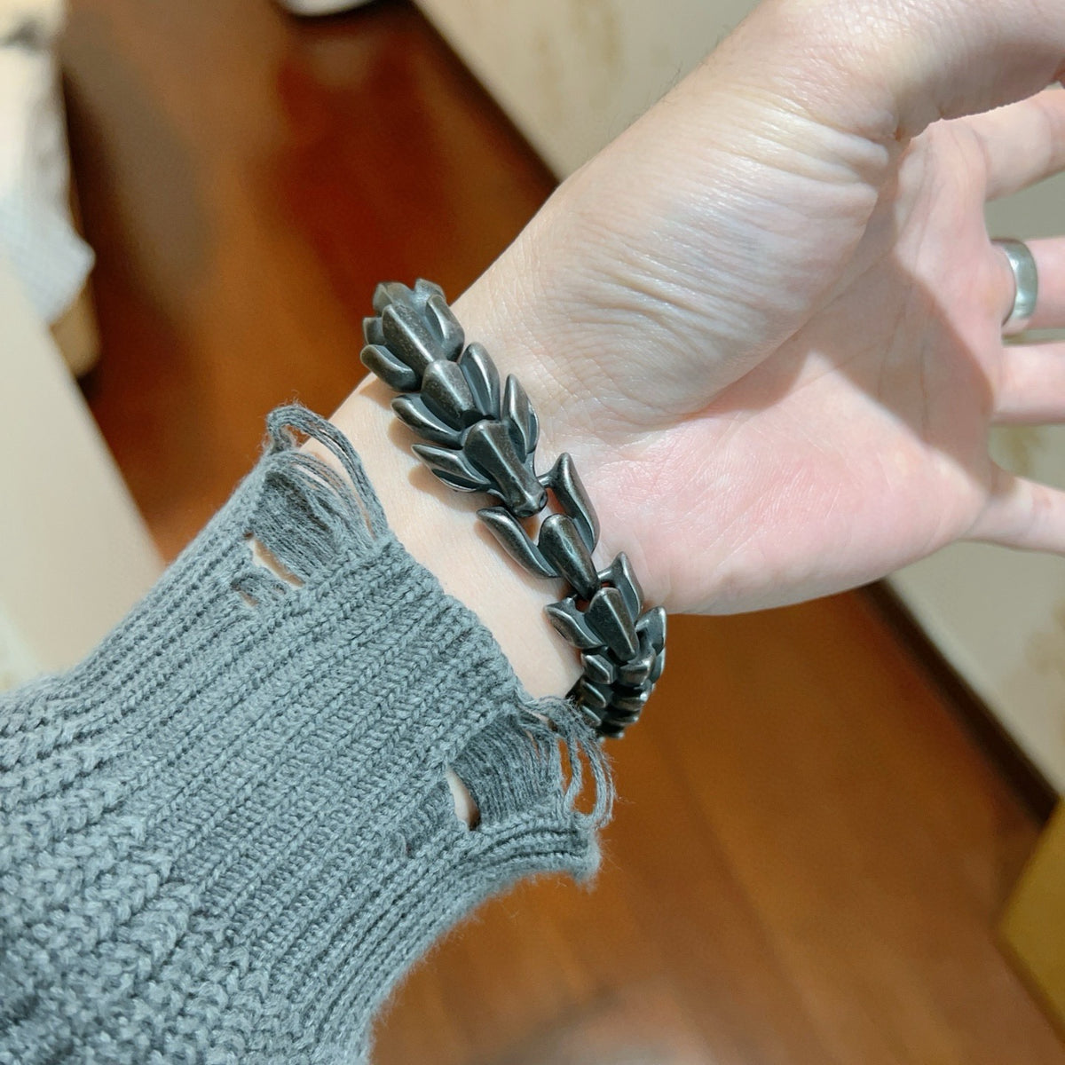 Geometric Emblem Bracelet in Polished Metal-Tone – Vintage Detail – Design 010 side detail