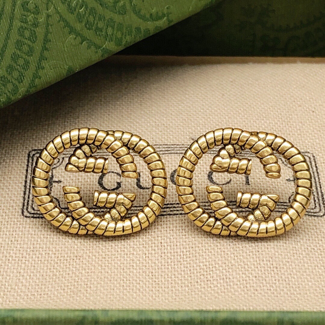 Floral Stud Earrings in Polished Metal-Tone – Design 010 close-up detail