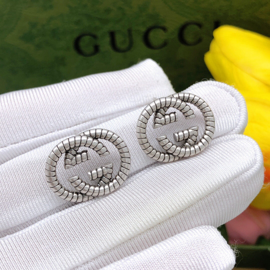 Double-G Emblem Stud Earrings in Silver-Tone – Design 003 main product view