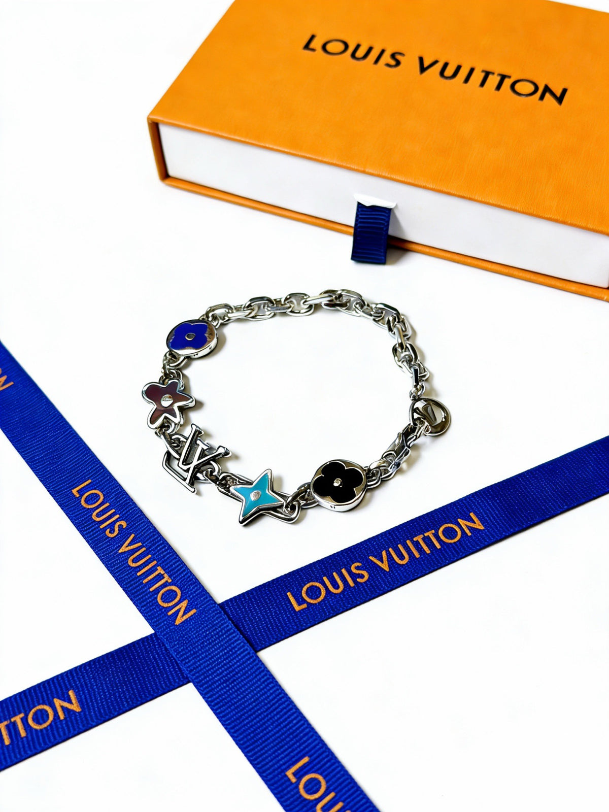 Chain Bracelet in Silver-Tone – Design 016 side detail