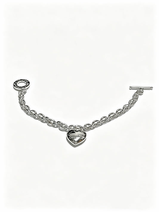 Signature Motif Bracelet in Silver-Tone – Vintage Detail – Design 82 main product view