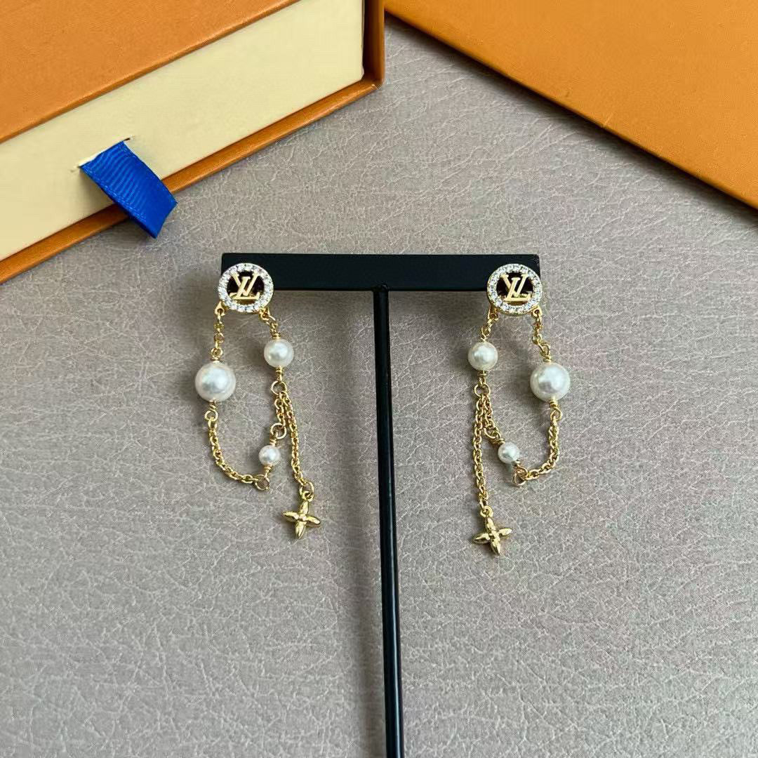 Letter Emblem Stud Earrings in Polished Metal-Tone – Design 049 detail view