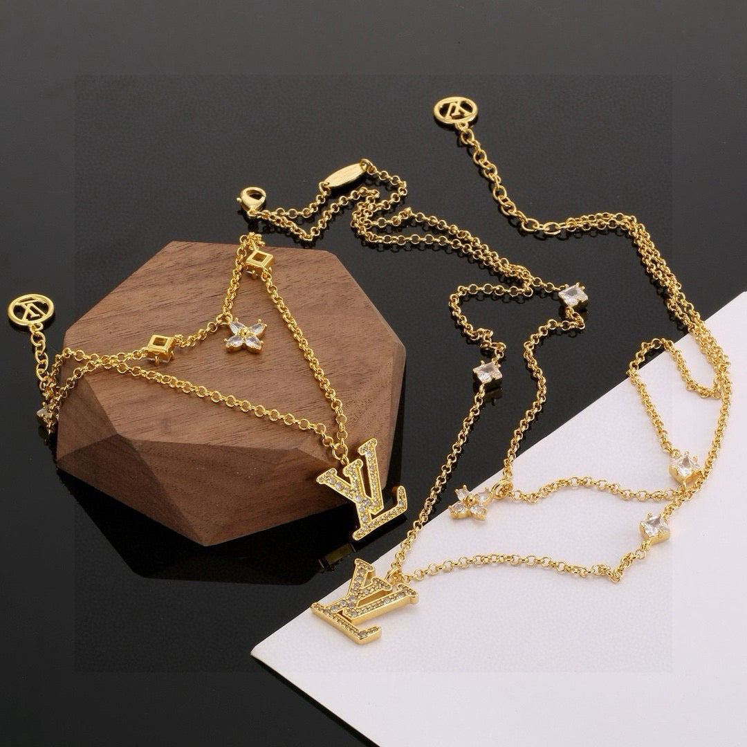Floral Bracelet in Polished Metal-Tone – Design 001 front product view
