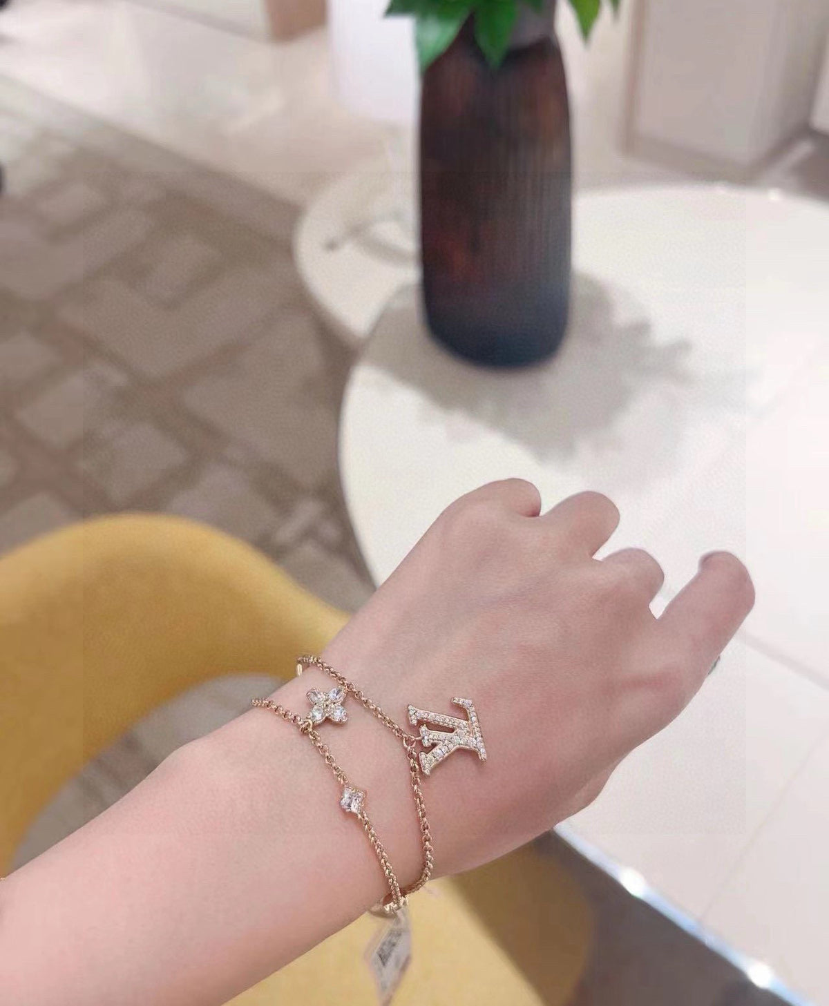 Floral Bracelet in Polished Metal-Tone – Design 001 detail view