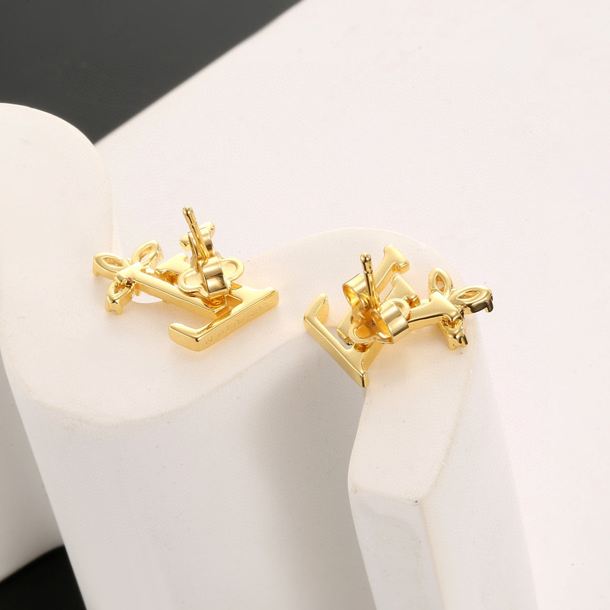 Geometric Emblem Stud Earrings in Polished Metal-Tone – Design 047 close-up detail