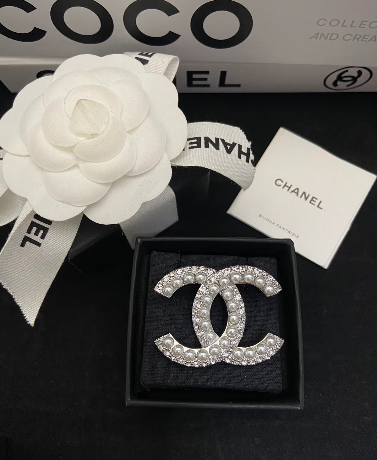Signature Emblem Brooch in Silver-Tone – Design 003 main product view