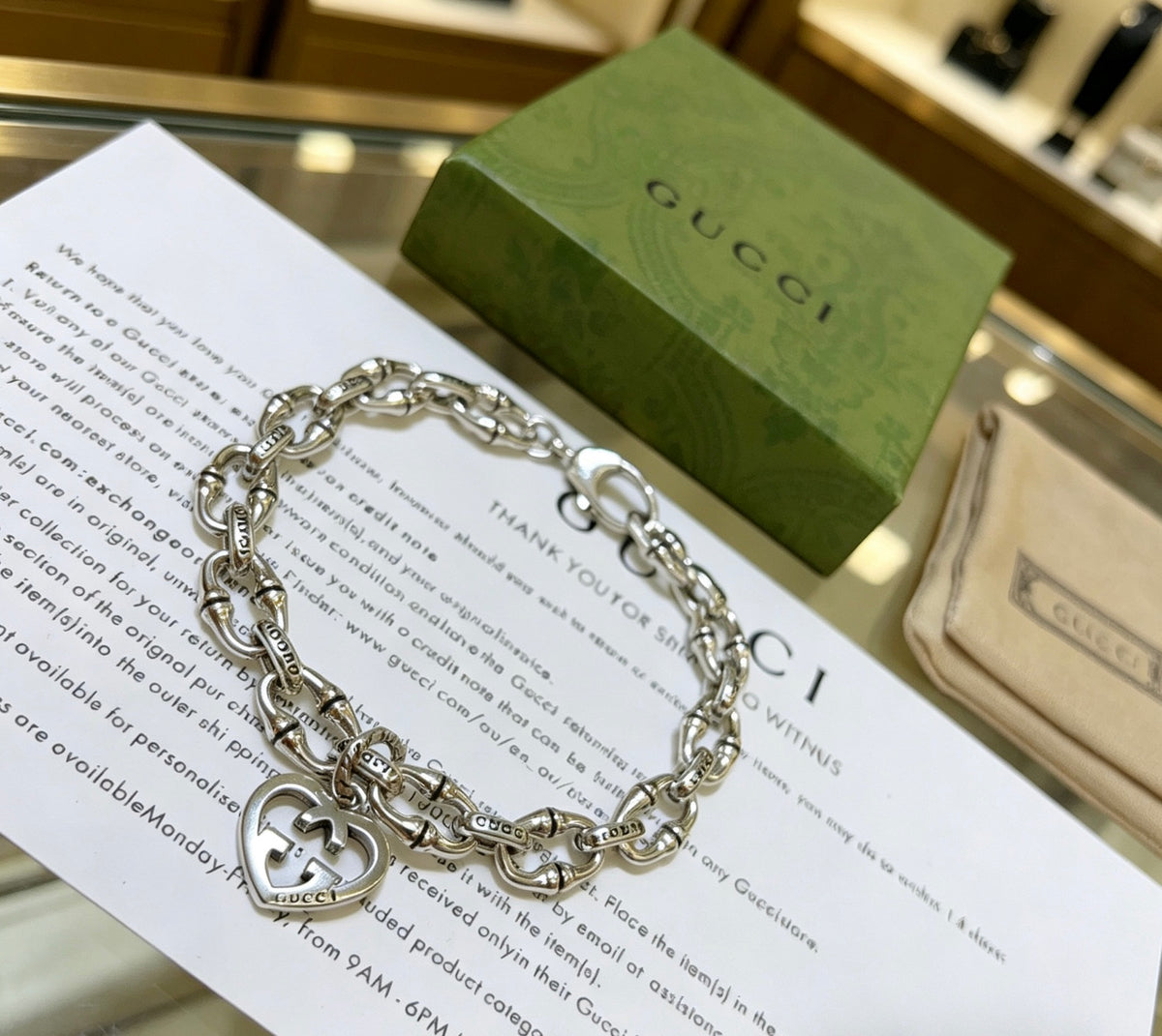 Floral Bracelet in Polished Metal-Tone – Design 017 side detail