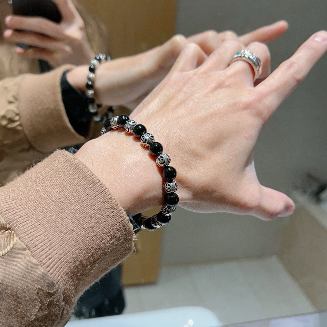 Double-G Emblem Beaded Bracelet in Polished Metal-Tone – Agate Detail – Design 025 styled product view