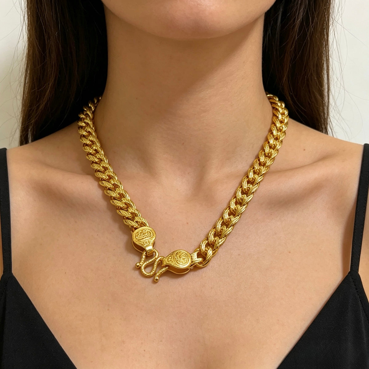 Double-G Emblem Pendant Necklace in Polished Metal-Tone – Design 138 detail view
