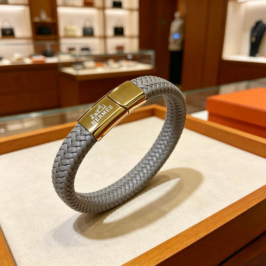 Horse Bangle in Gold-Tone – Braided Detail main product view