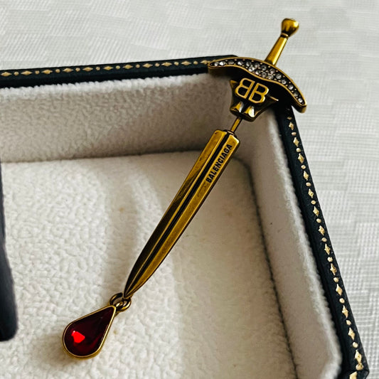 Ring Motif Statement Earrings in Gold-Tone – Design 010 main product view
