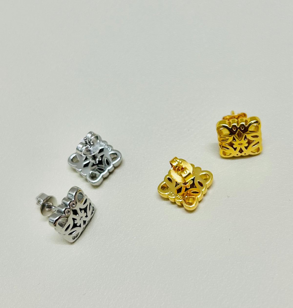 Elephant Motif Stud Earrings in Polished Metal-Tone – Design 04 detail view