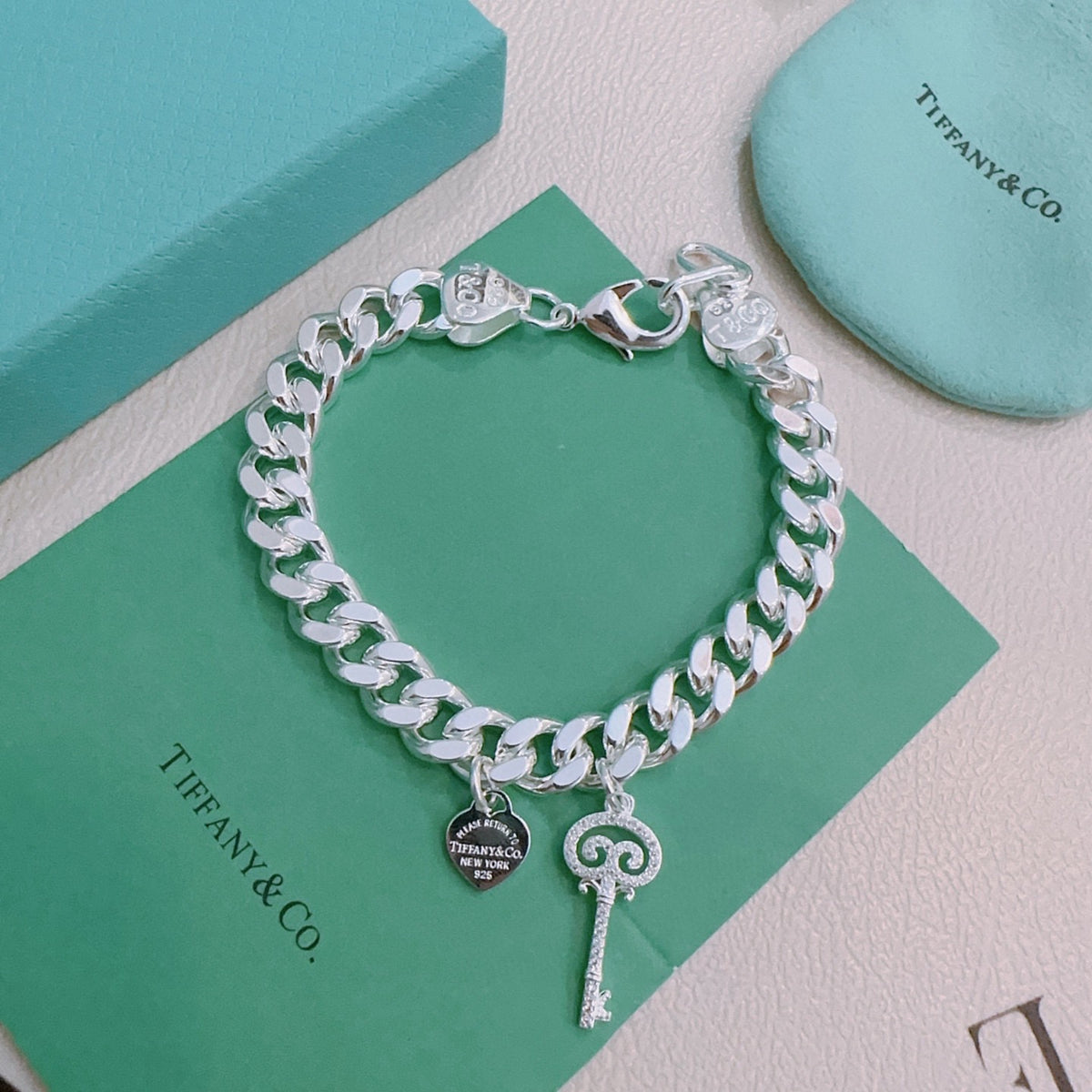 Signature Motif Bracelet in Silver-Tone – Vintage Detail – Design 91 front product view