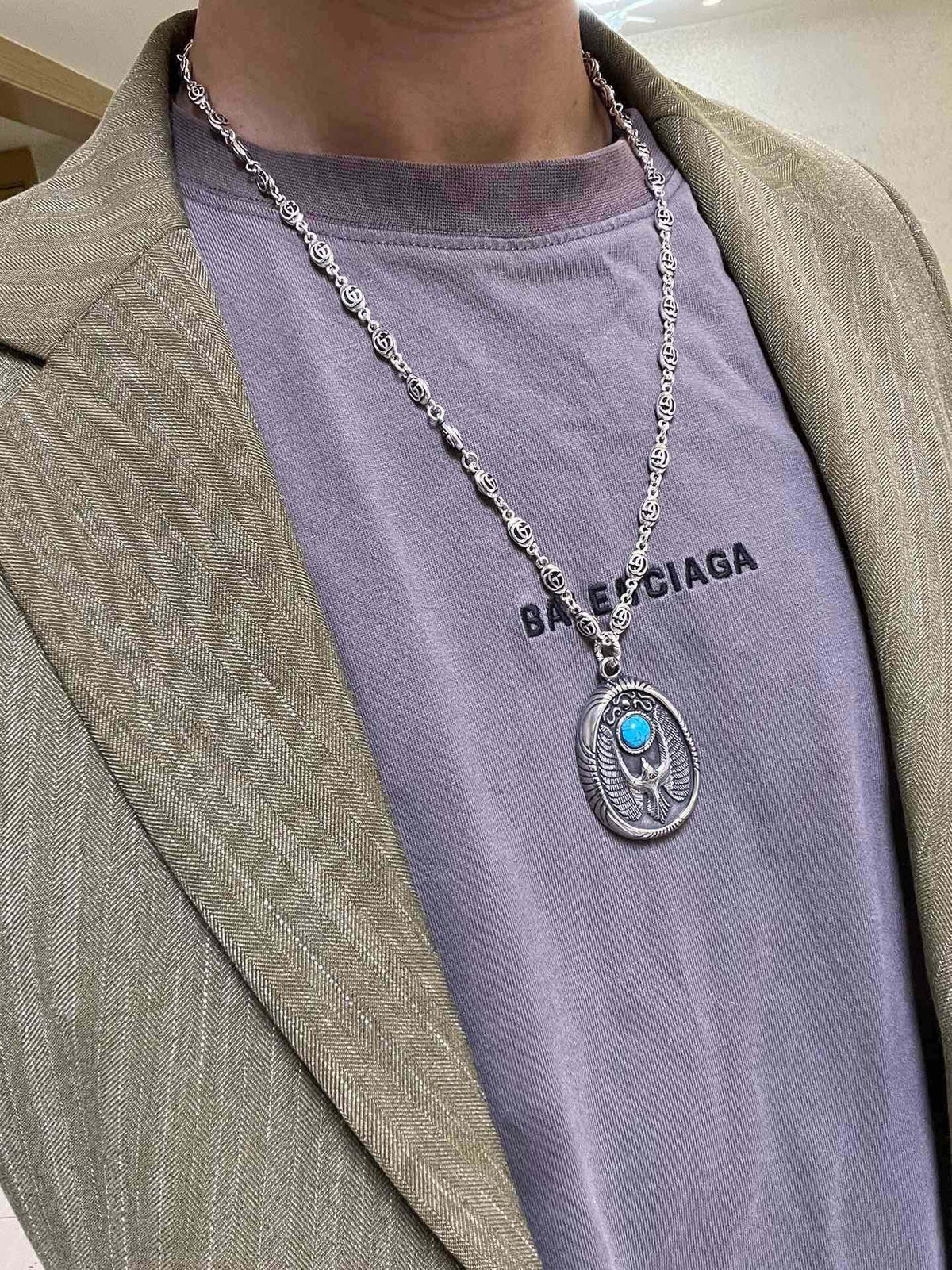 Double-G Emblem Pendant Necklace in Polished Metal-Tone – Design 167 side detail