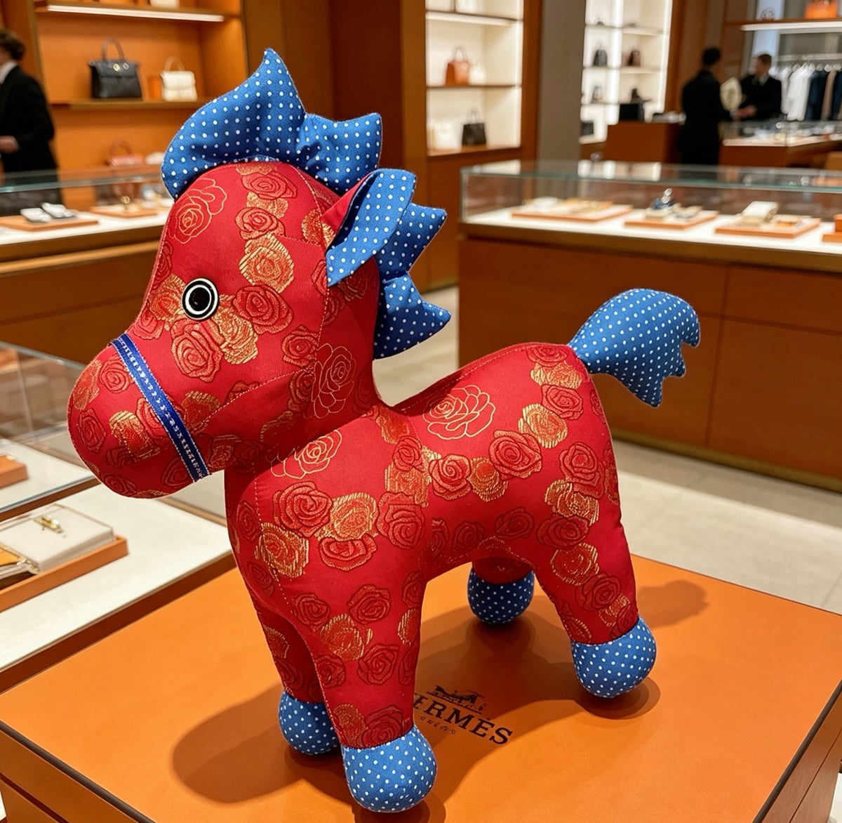 Horse Plush Figure – Design 002 side detail