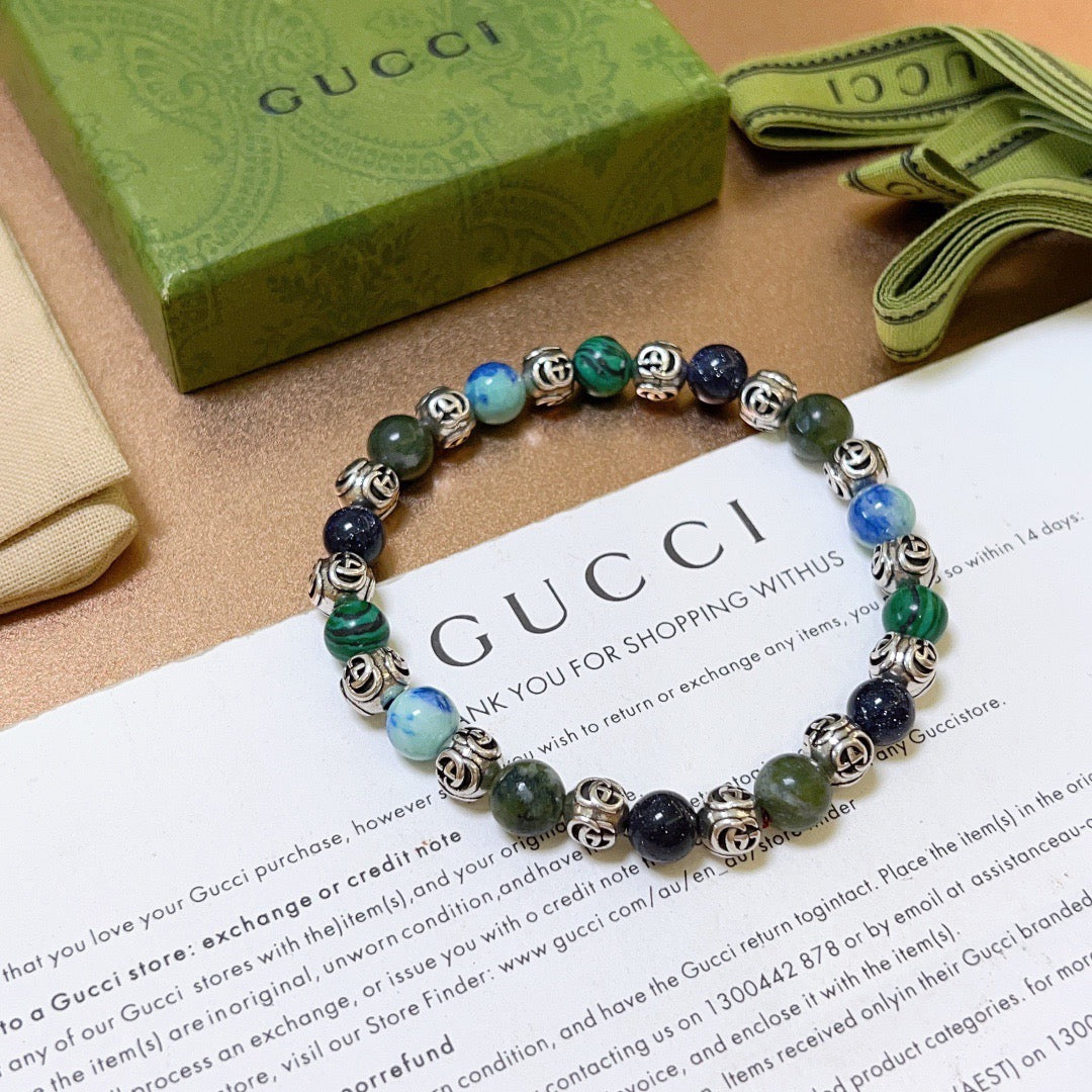 Double-G Emblem Beaded Bracelet in Polished Metal-Tone – Agate Detail – Design 026 styled product view