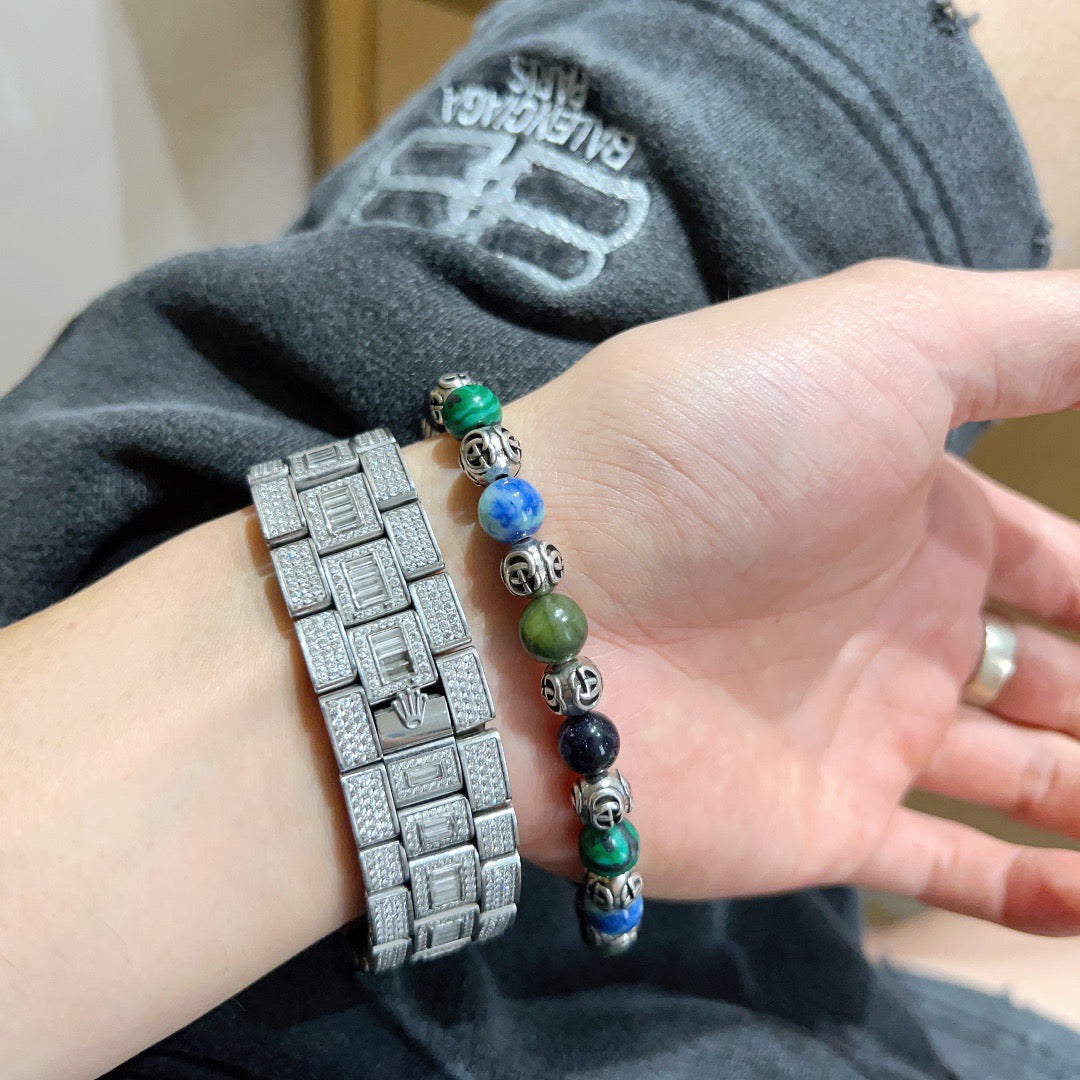 Double-G Emblem Beaded Bracelet in Polished Metal-Tone – Agate Detail – Design 017 side detail