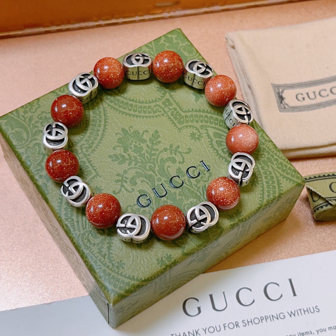 Double-G Emblem Bracelet in Polished Metal-Tone – Design 029 side detail