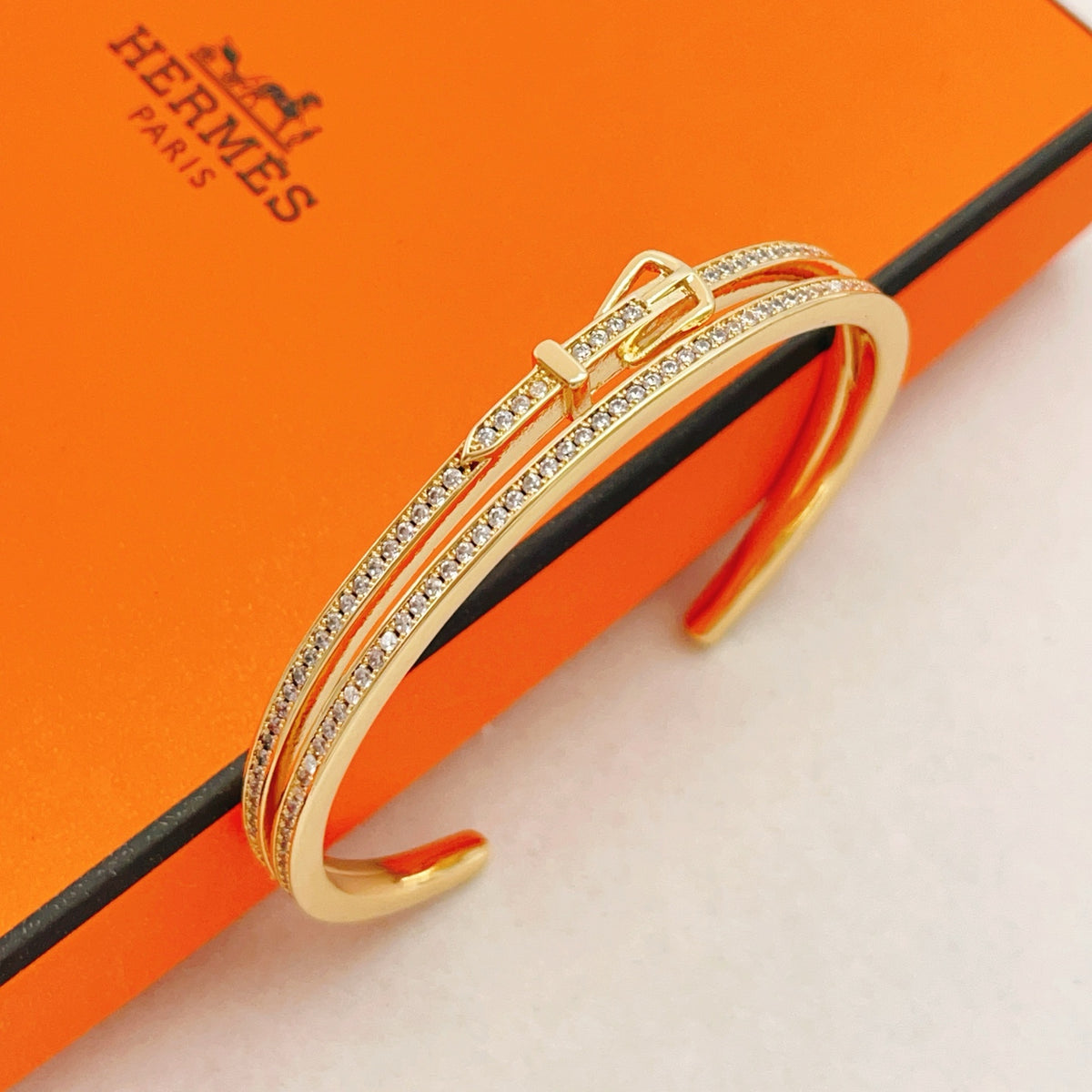 Geometric Emblem Bangle in Gold-Tone – Gold Detail side detail