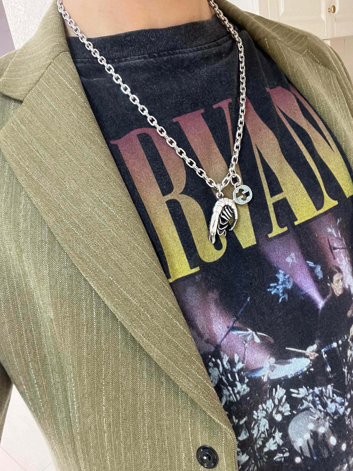 Double-G Emblem Pendant Necklace in Polished Metal-Tone – Vintage Detail – Design 068 front product view
