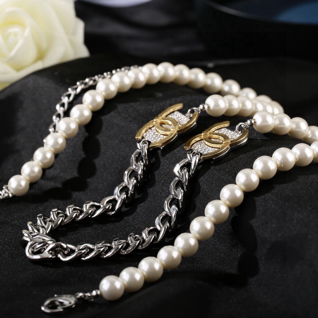 Double-C Emblem Pearl-Detail Pendant Necklace – Pearl Detail – Design 134 side detail