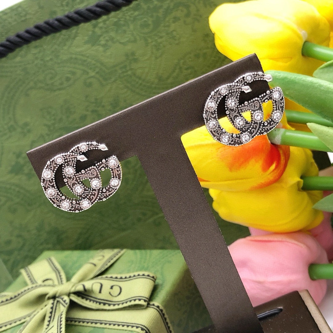 Double-G Emblem Stud Earrings in Silver-Tone – Vintage Detail – Design 002 styled product view