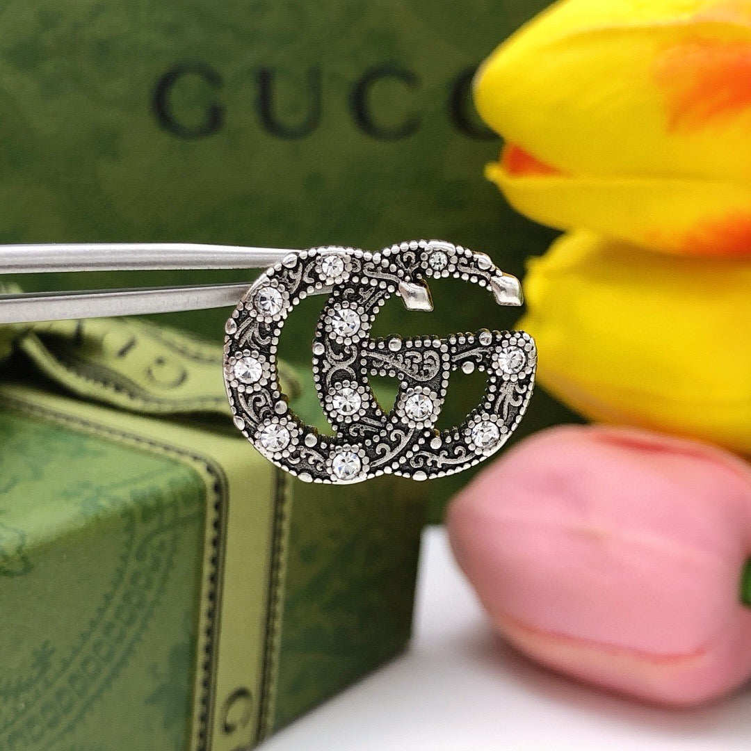 Double-G Emblem Stud Earrings in Silver-Tone – Vintage Detail – Design 002 main product view
