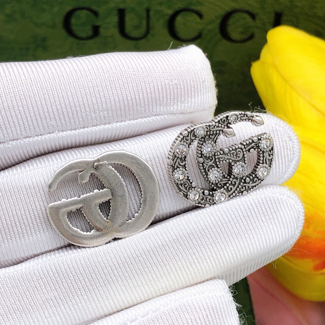 Double-G Emblem Stud Earrings in Silver-Tone – Vintage Detail – Design 002 detail view