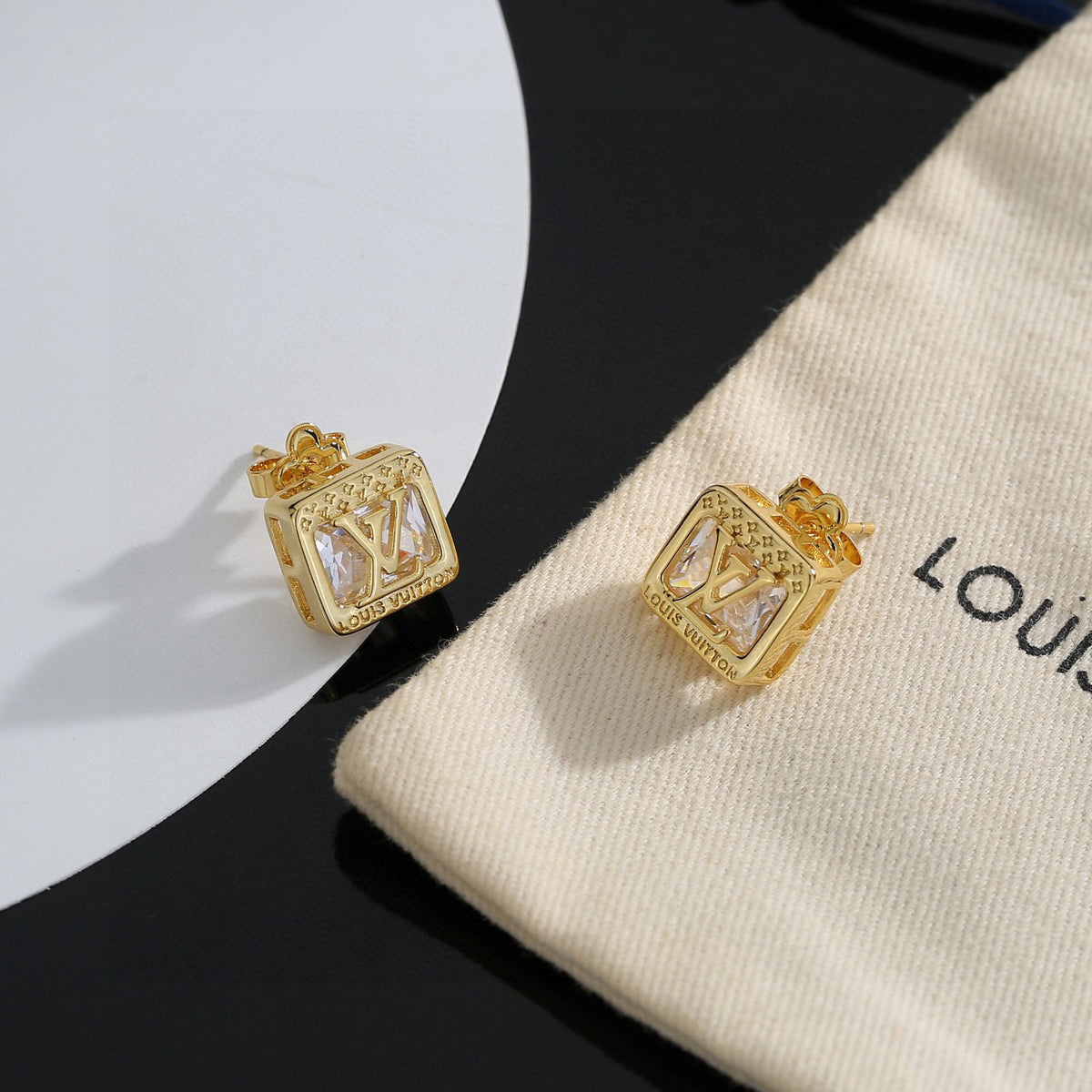 Geometric Emblem Stud Earrings in Polished Metal-Tone – Design 045 side detail