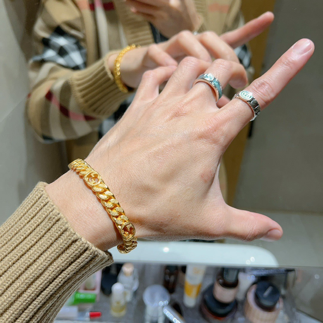 Double-G Emblem Bangle in Rose-Gold-Tone detail view