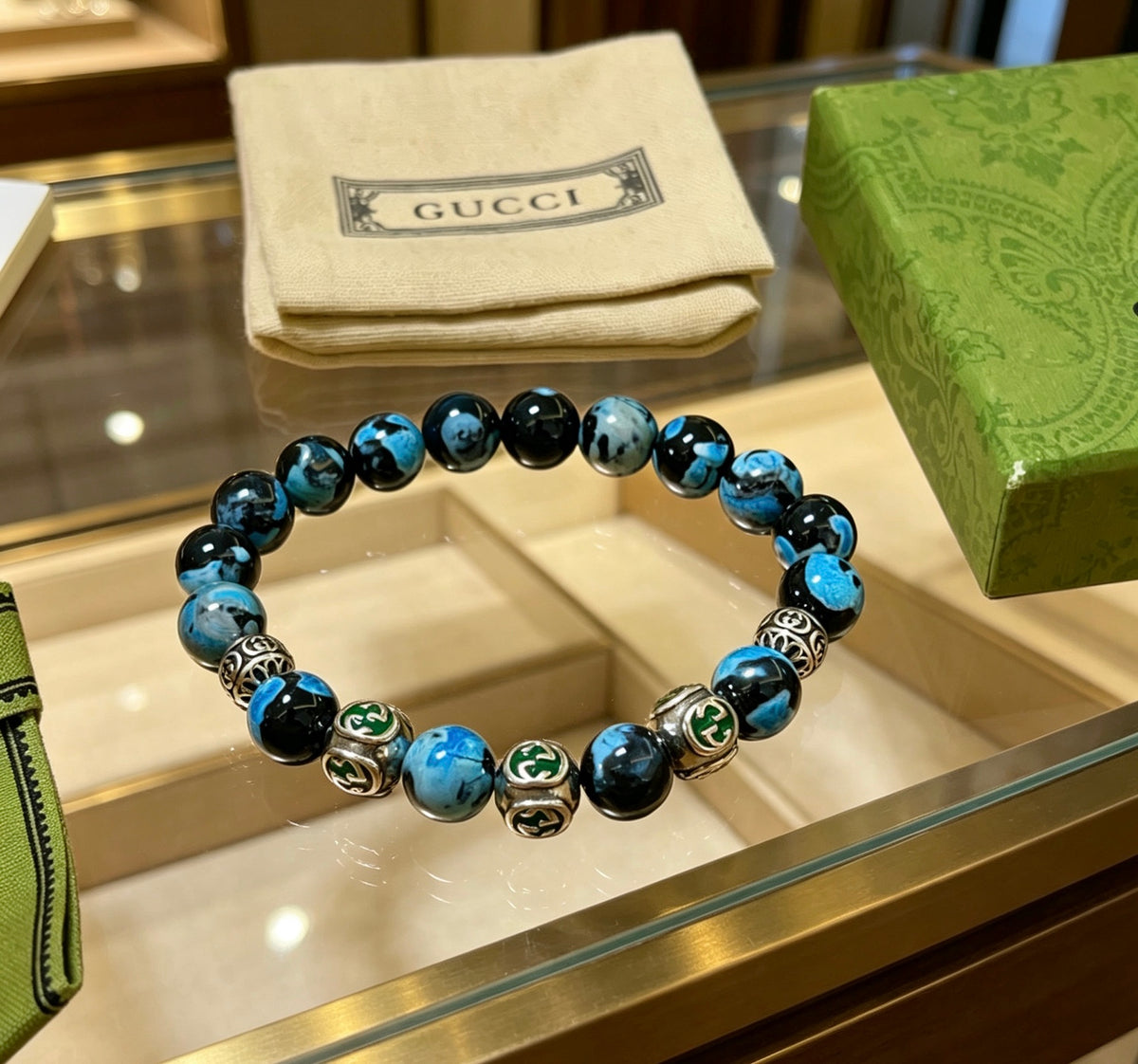 Double-G Emblem Beaded Bracelet in Polished Metal-Tone – Agate Detail – Design 027 main product view