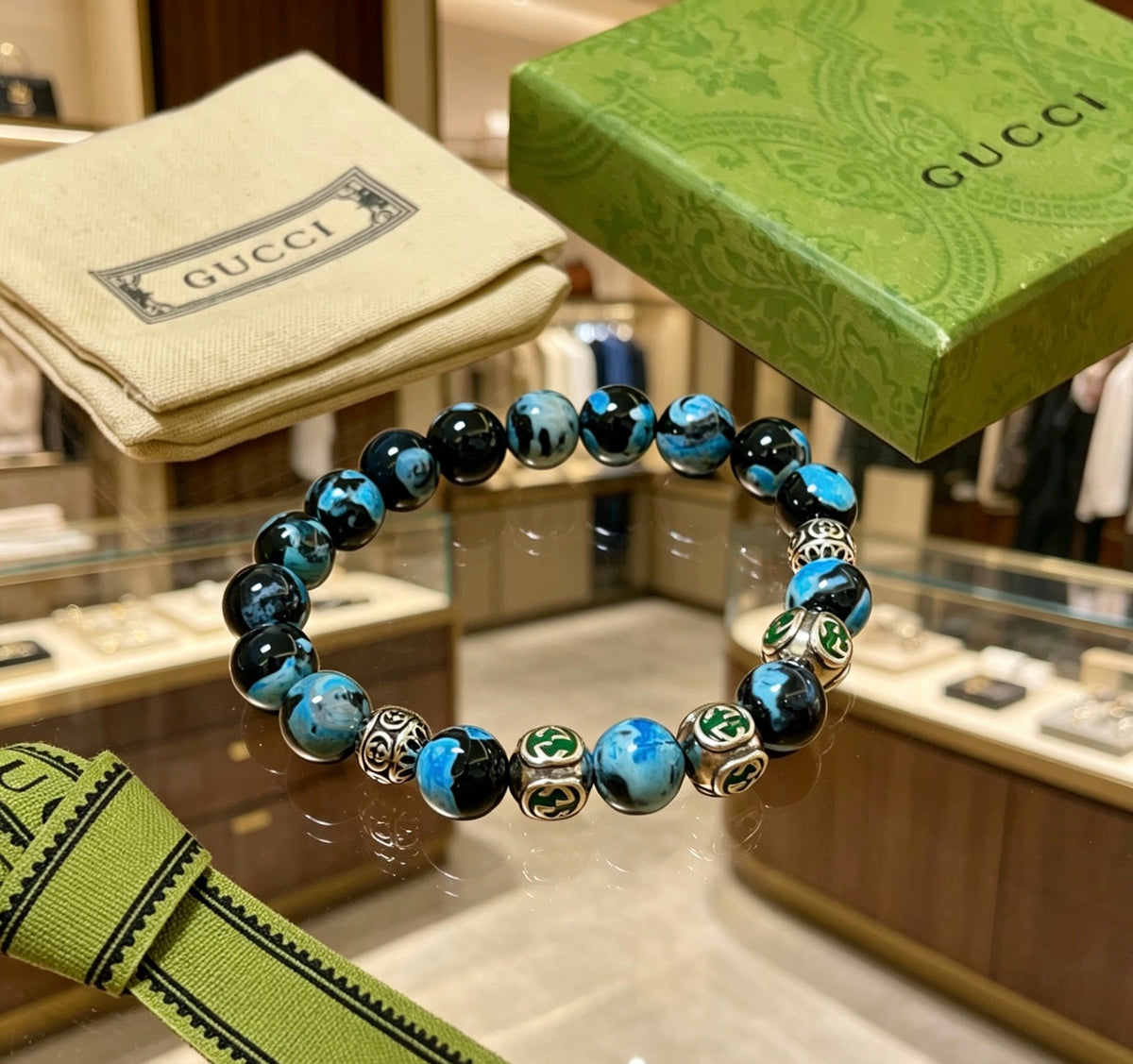 Double-G Emblem Beaded Bracelet in Polished Metal-Tone – Agate Detail – Design 027 styled product view