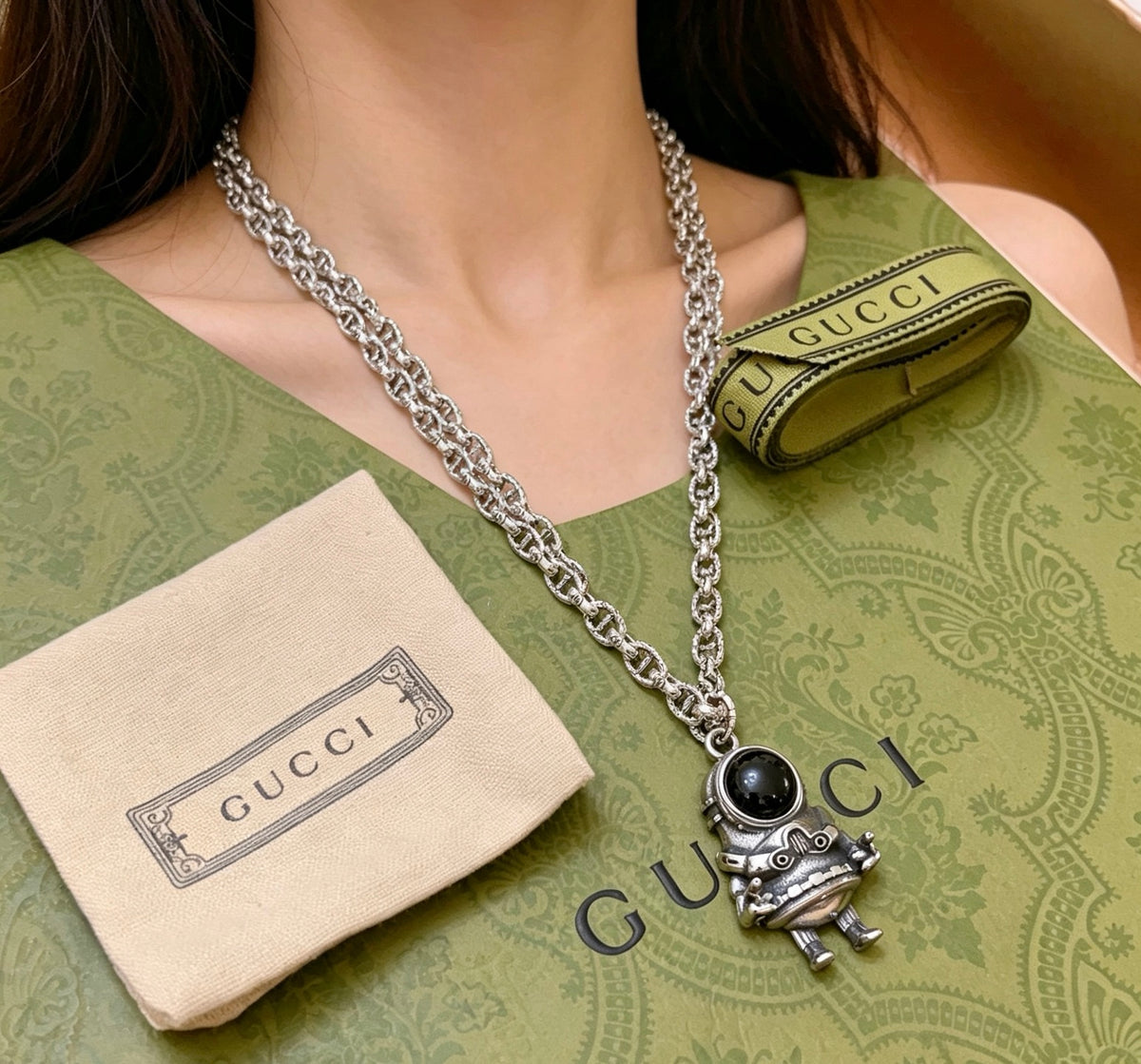 Double-G Emblem Pendant Necklace in Polished Metal-Tone – Design 257 detail view
