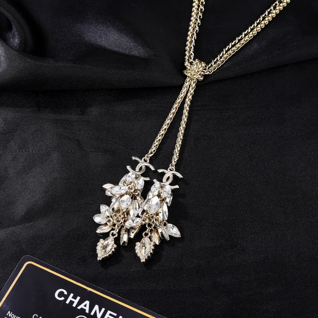 Double-C Emblem Pendant Necklace in Gold-Tone – Design 004 close-up detail