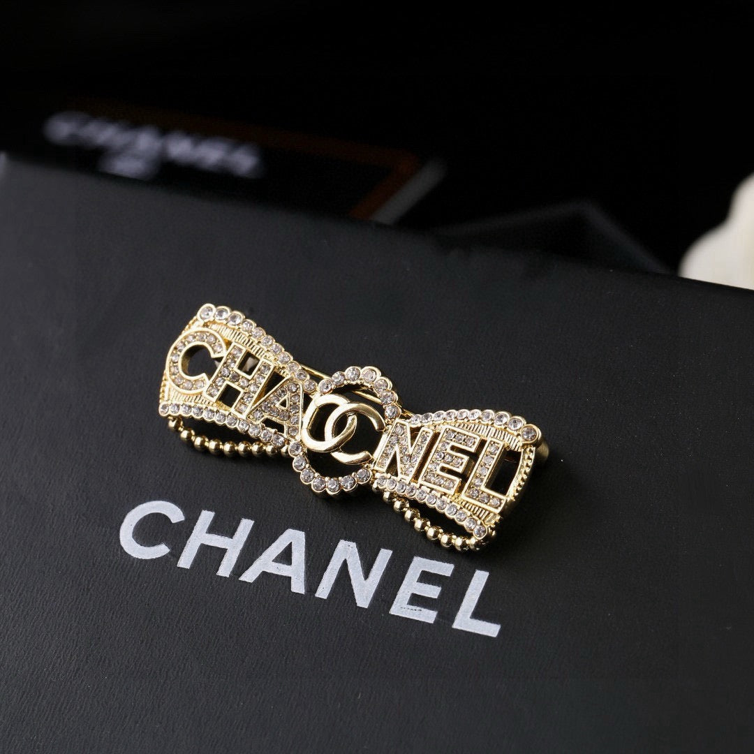 Double-C Emblem Brooch in Polished Metal-Tone – Design 019 main product view