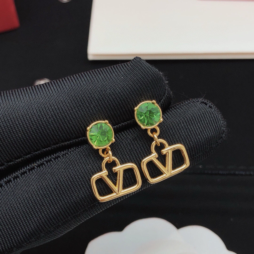 V Emblem Crystal-Accent Stud Earrings – Pink close-up view