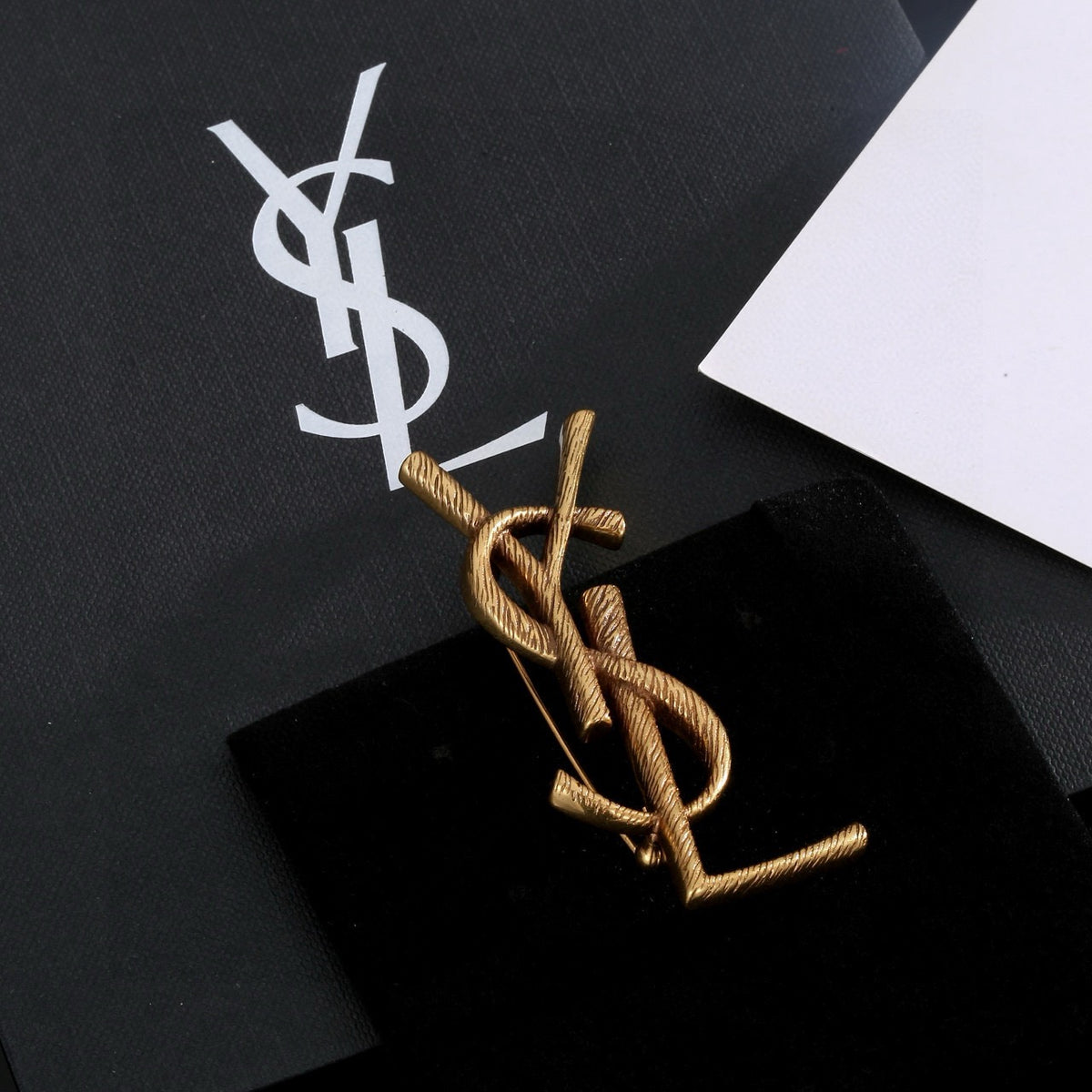 Geometric Emblem Brooch in Polished Metal-Tone – Design 018 close-up detail