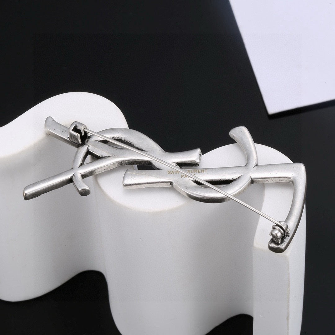 Geometric Emblem Brooch in Polished Metal-Tone – Design 015 main product view