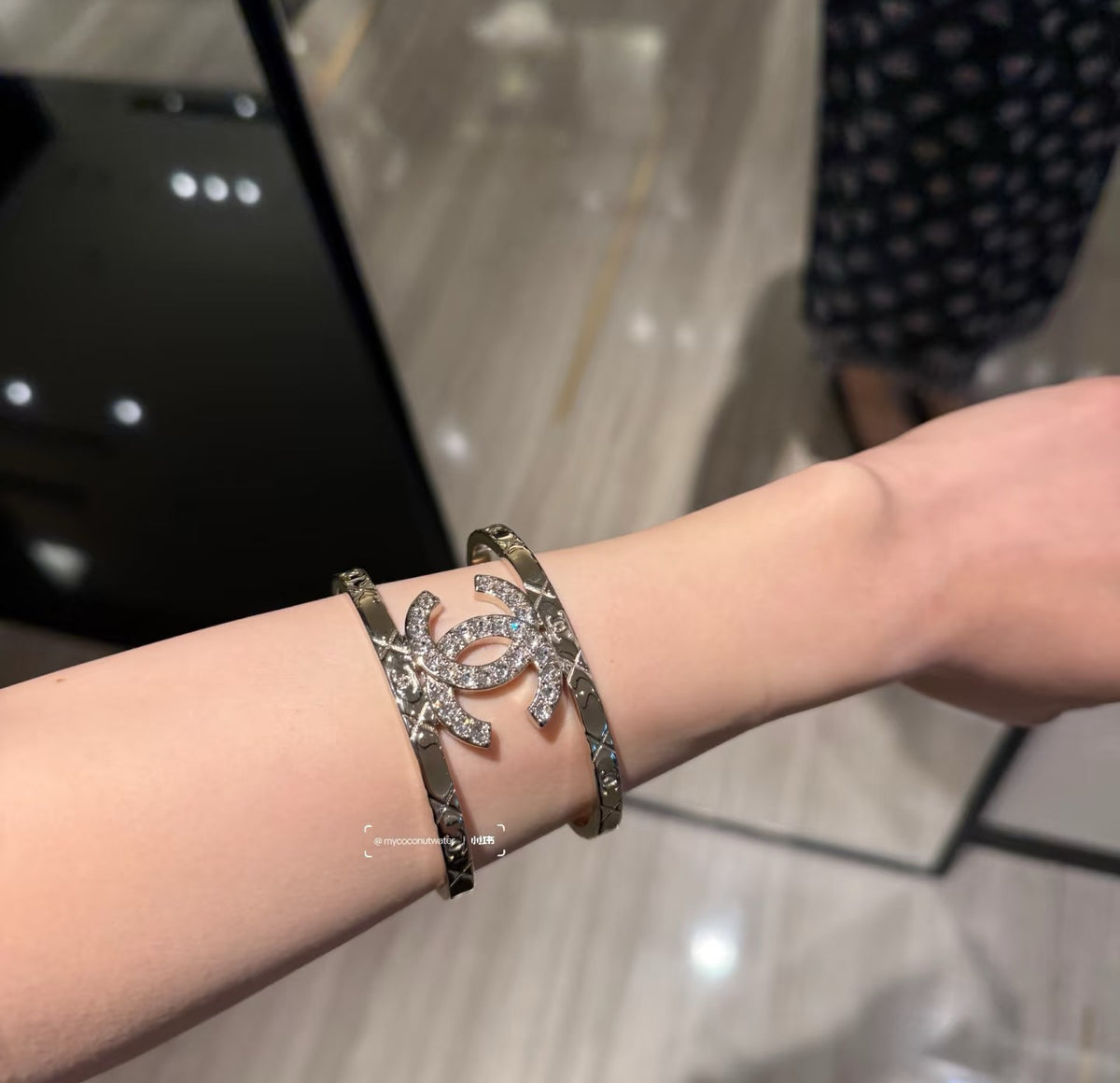 Signature Emblem Bangle in Polished Metal-Tone – Black Detail styled product view