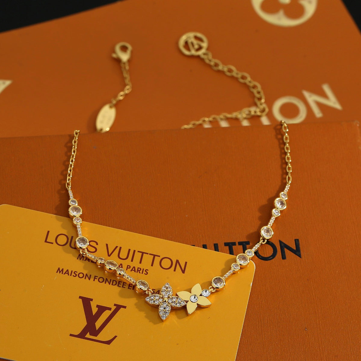 Floral Pendant Necklace in Gold-Tone – Design 001 close-up detail