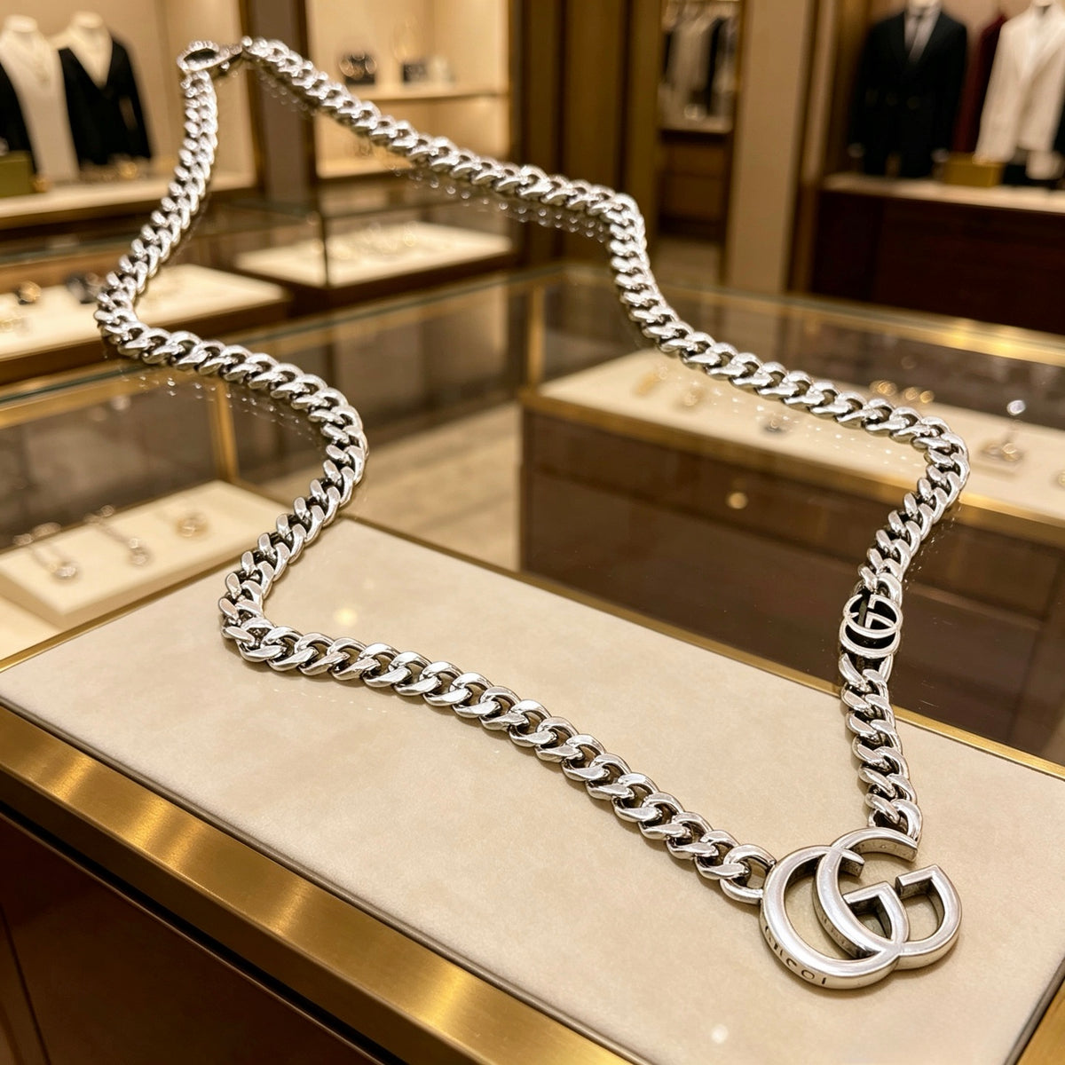 Double-G Emblem Pendant Necklace in Polished Metal-Tone – Vintage Detail – Design 041 side detail