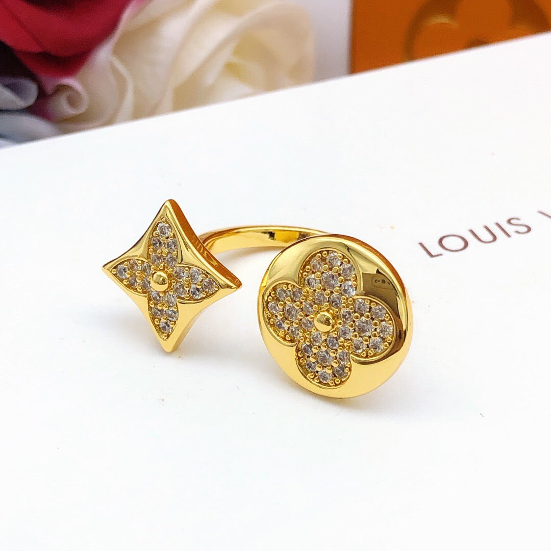 Geometric Emblem Statement Ring in Gold-Tone – Design 004 front product view